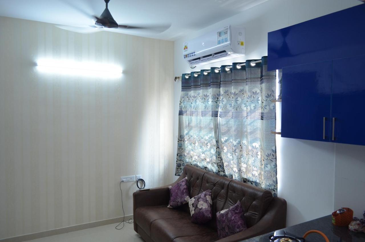 Oviyam Sea View Apartment, Feel Like
